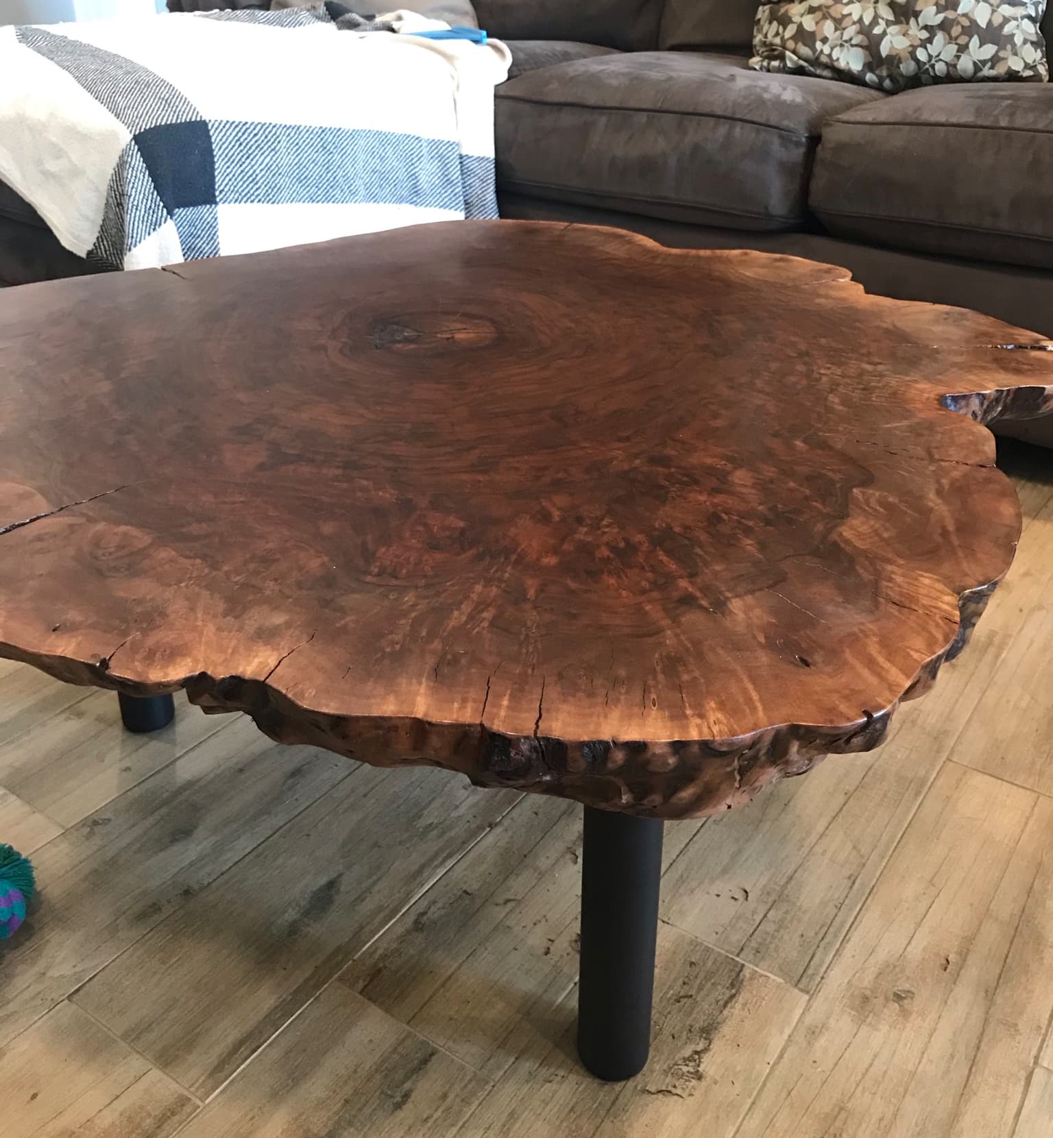 Custom Handmade Coffee Tables That Make a Statement in San Diego, Poway, and Ramona Homes